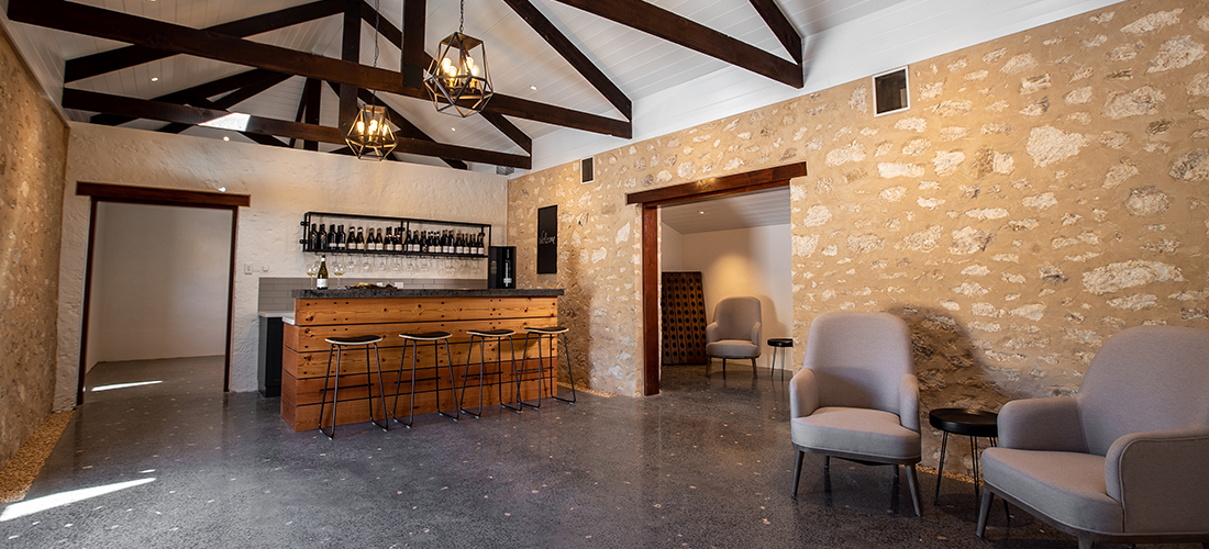 Landaire cellar door inside